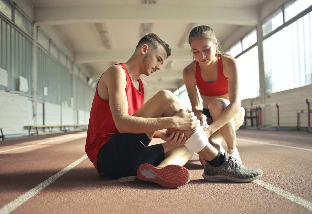 Les aliments à bannir pour une guérison rapide après une blessure sportive