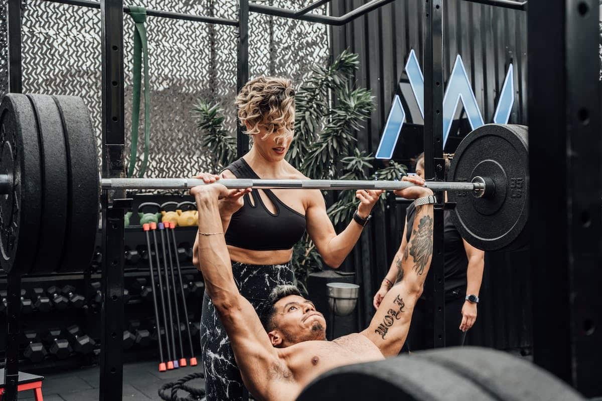 Stretching : Les multiples types et leurs impacts sur la récupération musculaire