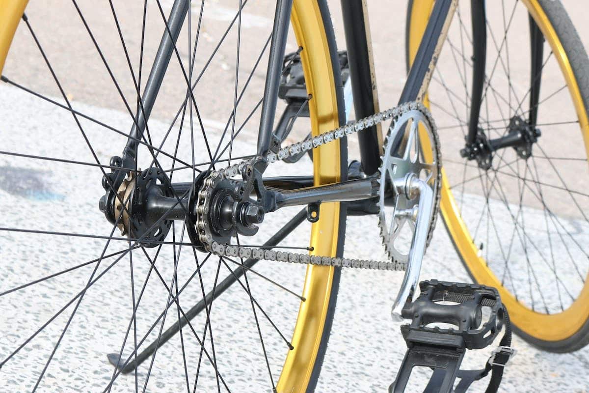 Les critères essentiels pour sélectionner l’équipement idéal pour le vélo de route