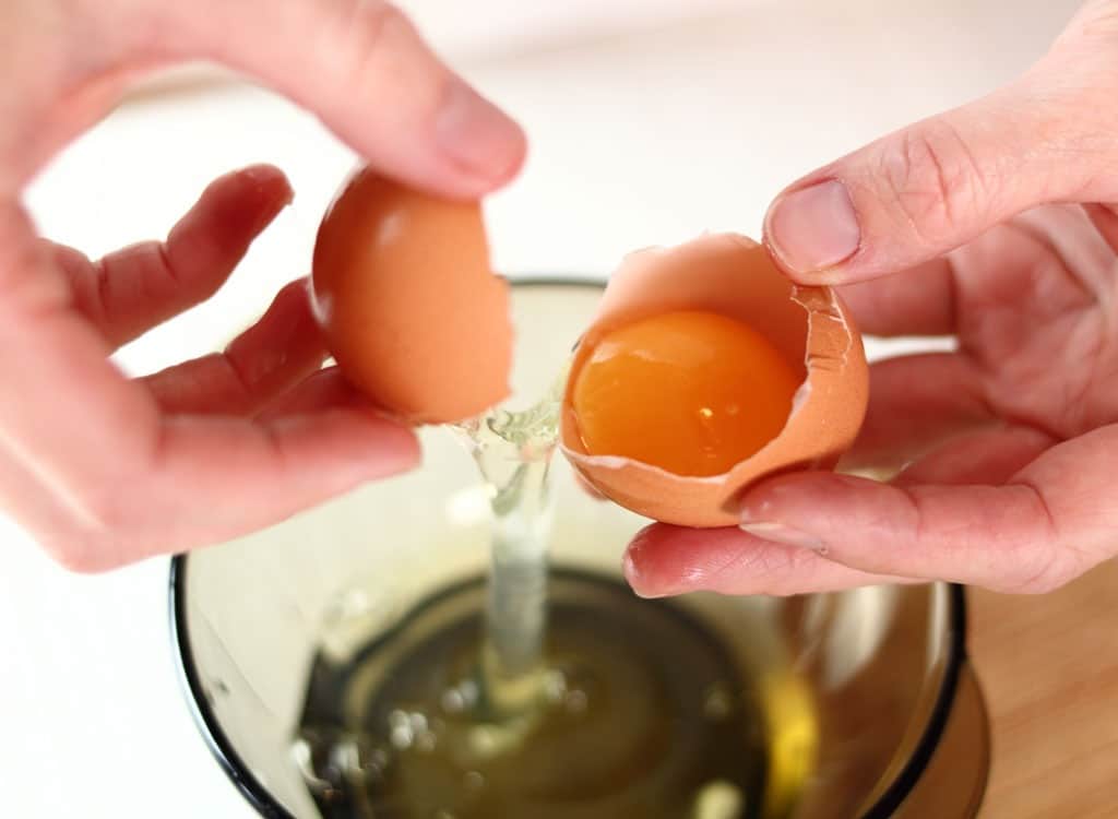 Pourquoi ne devrais-je manger que des blancs d’œufs ?